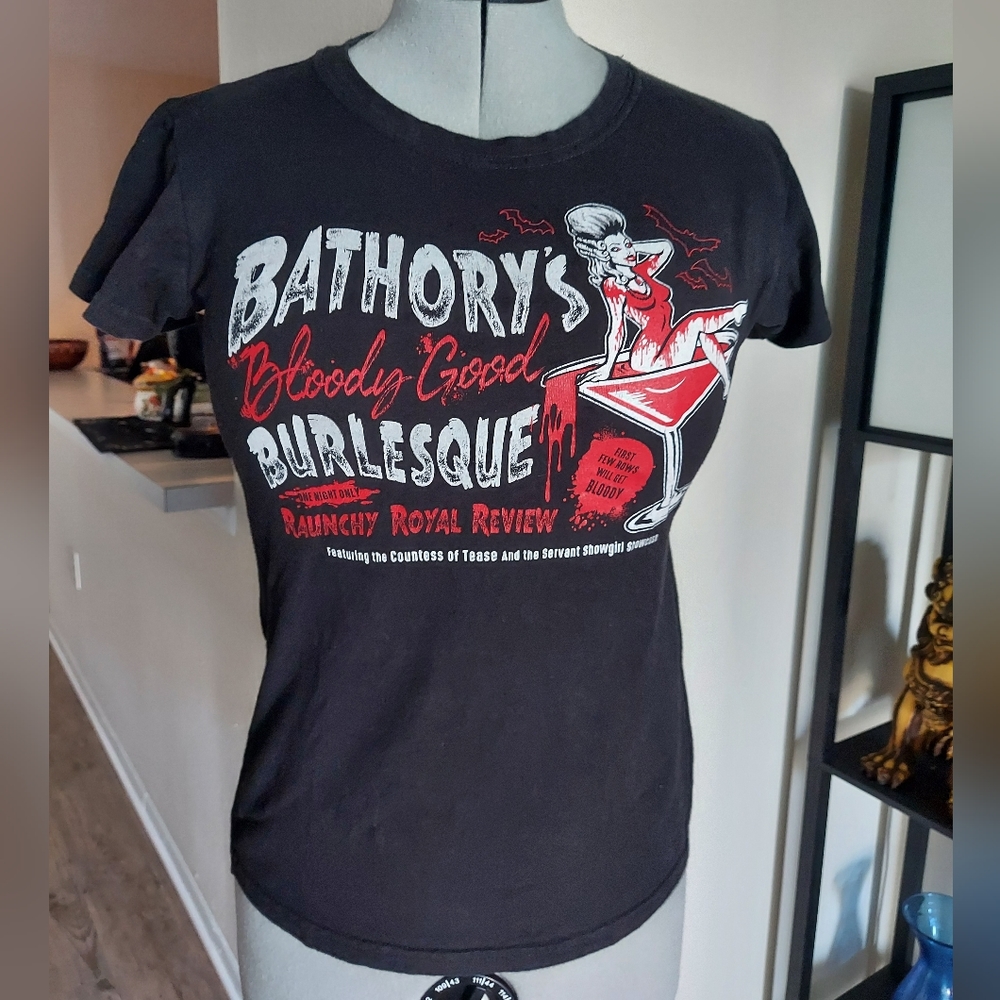 TeeVillian Bathory's Burlesque L fitted tee